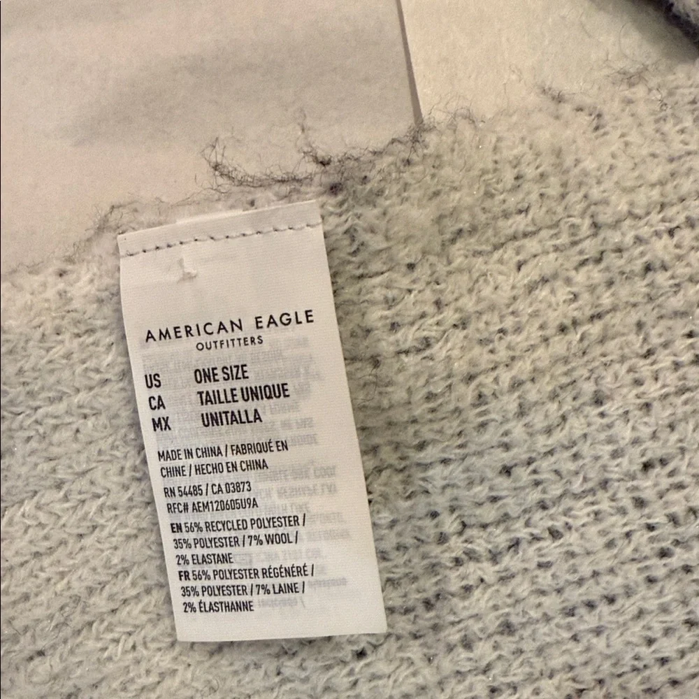 American Eagle Outfitters Floral Knit Scarf – One Size